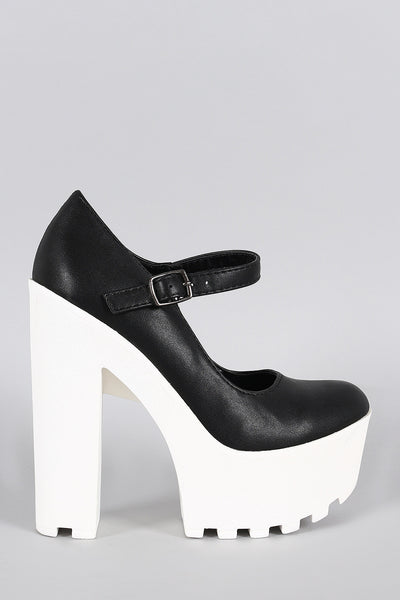 Soda Mary Jane Two Tone Lug Sole Platform Pump